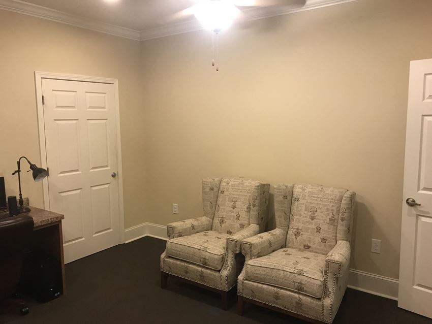 Goshen Crossing Apartments, 121 Goshen Commercial Park Drive, Rincon